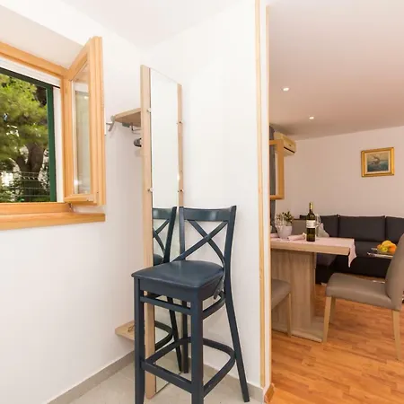 House Close To Aci Marina Apartment *